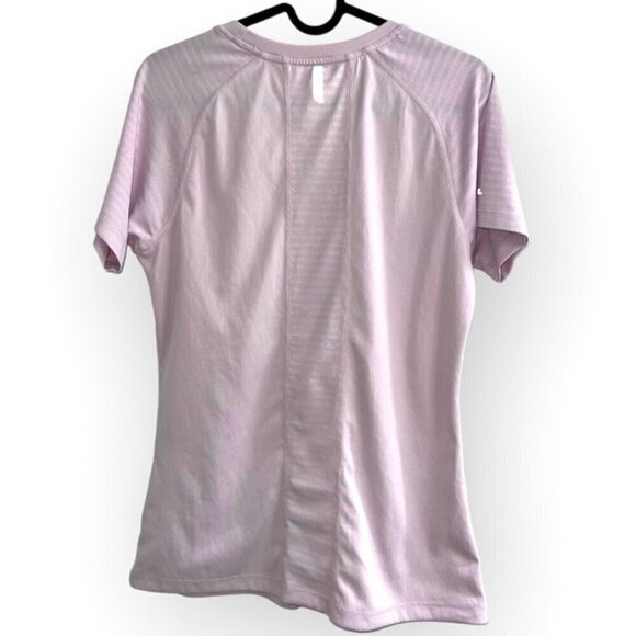 2XU Vent Mesh Lightweight Reflective active run crew Workout Shirt baby pink Med - Picture 3 of 5